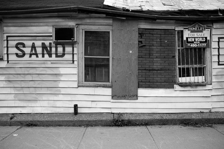 sand and sod, dundas st e.