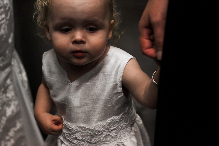 flower girl in elevator