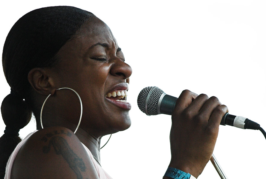 jully black 2